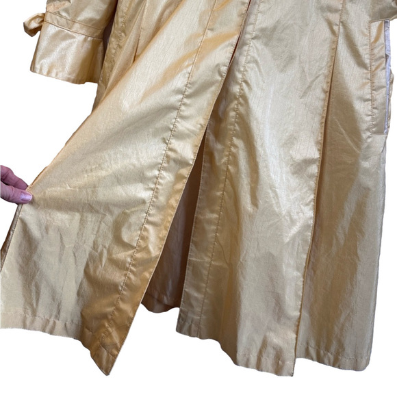 S. ROTHSCHILD Vintage Pleated Front Coat - Picture 9 of 13